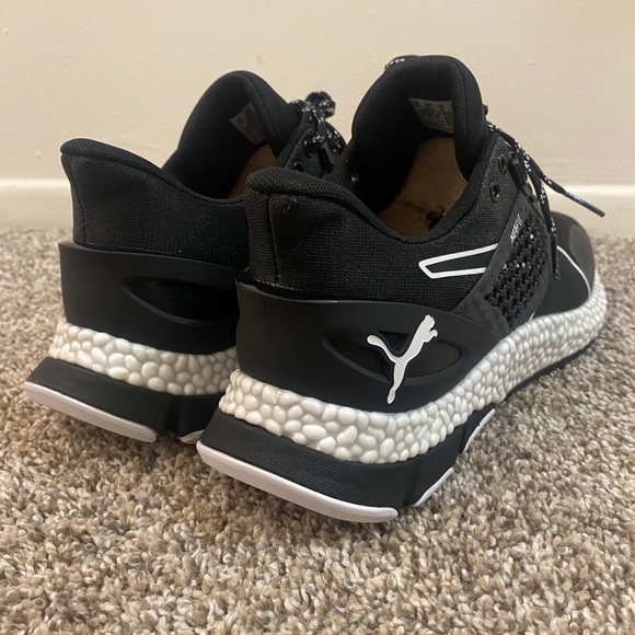 ‼️SOLD‼️Puma Hybrid Netfit - Picture 3 of 5